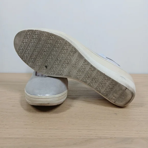 Vionic Ellery Silver Metallic Leather Ankle Strap Comfort Wedge Flats 1352 - Picture 8 of 12